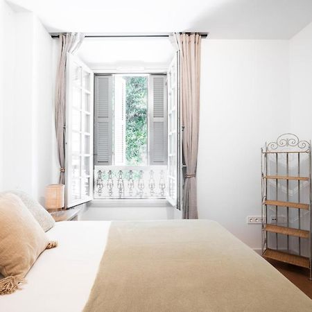 Apartamento De Lujo En Plaza Del Teatro Apartment Малага Екстериор снимка