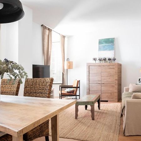 Apartamento De Lujo En Plaza Del Teatro Apartment Малага Екстериор снимка