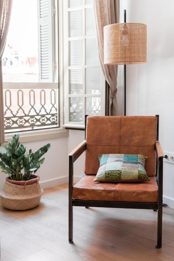 Apartamento De Lujo En Plaza Del Teatro Apartment Малага Екстериор снимка