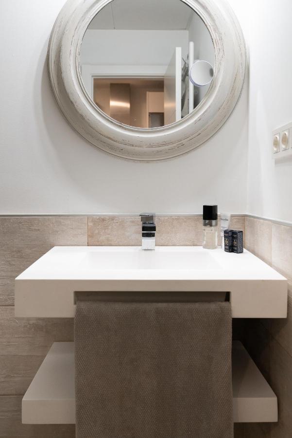 Apartamento De Lujo En Plaza Del Teatro Apartment Малага Екстериор снимка